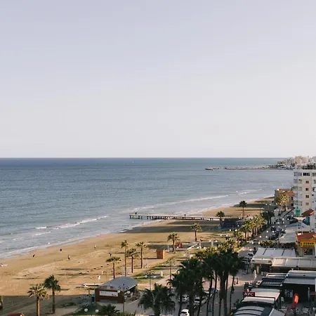 Apartamento Top Floor Sea View Finikoudes Carisa Ithaki Court *